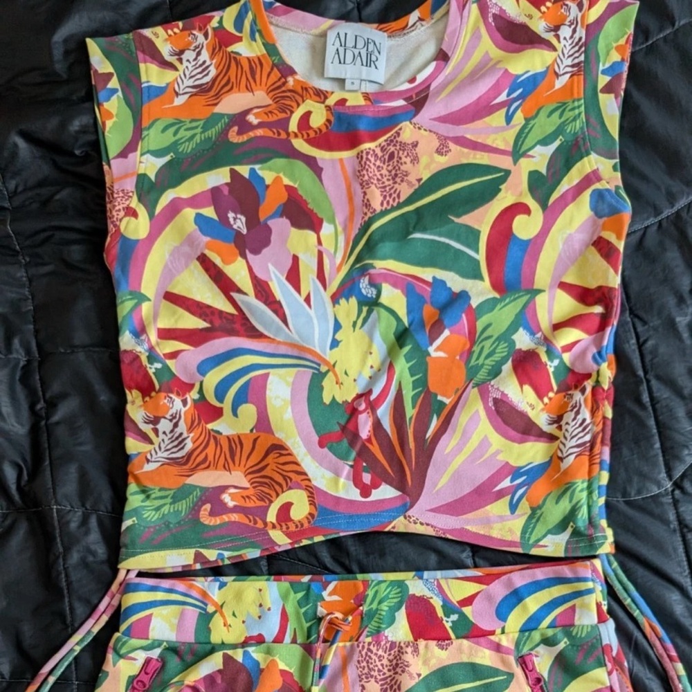 ALDEN ADAIR 2 Piece Set Size Small